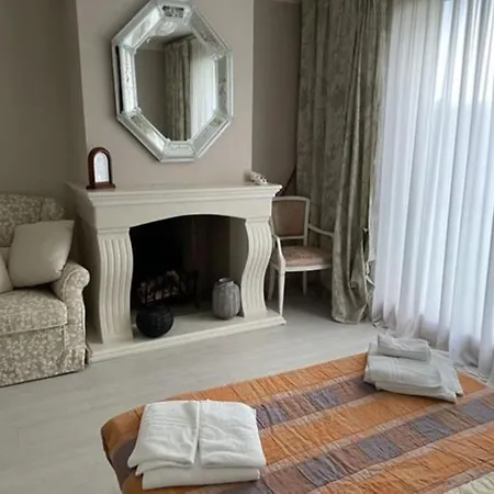 Fabulous In Albarella Private Island *